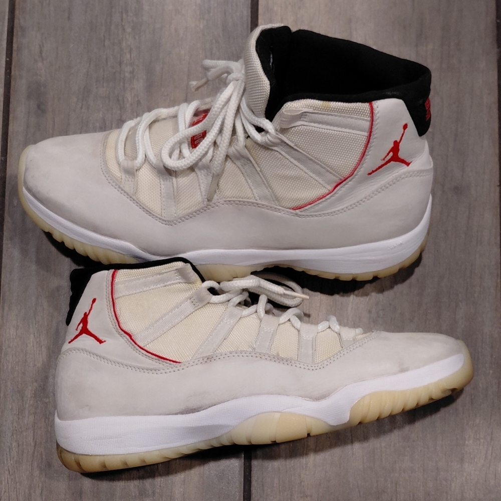 Air Jordan Retro 11 Platinum